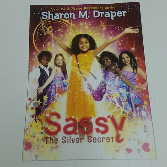 SOLD**New Braille Books Sassy The Silver Secret - Picture 2 of 3